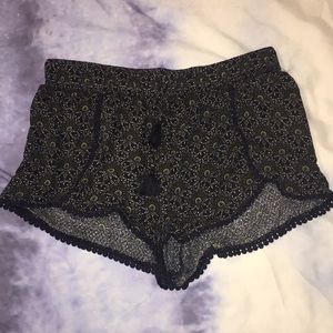 Urban outfitters flows shorts